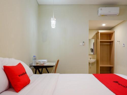 Hotel Reddoorz Near Exit Tol Banyumanik 2
