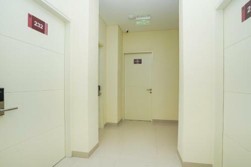 Oyo 1428 Miko Capsule Hotel
