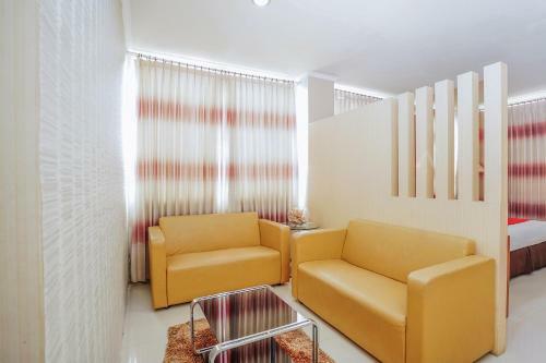 Hotel Oyo 90144 Ondomohen Residence
