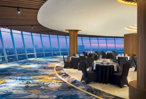 Hotel Doubletree By Hilton Surabaya