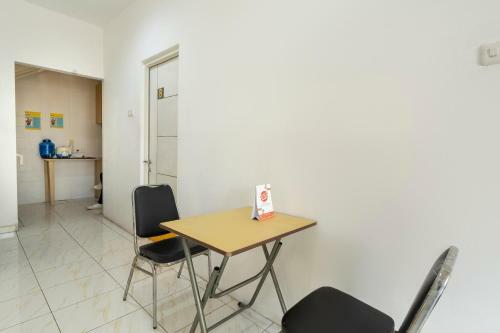 Hotel Oyo 3782 Gunung Anyar