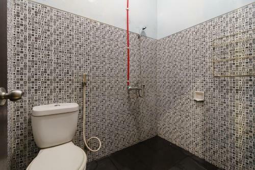 Hostal Reddoorz Syariah @ Colomadu 2