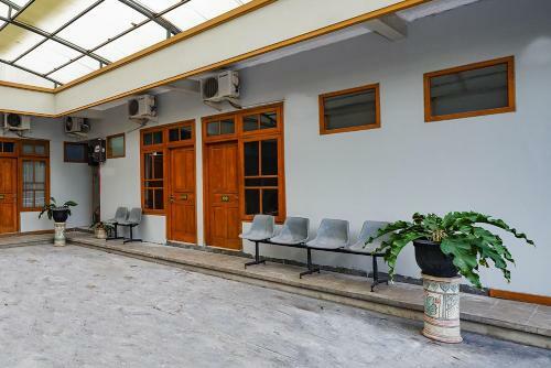 Hotel Oyo 2737 D'kost