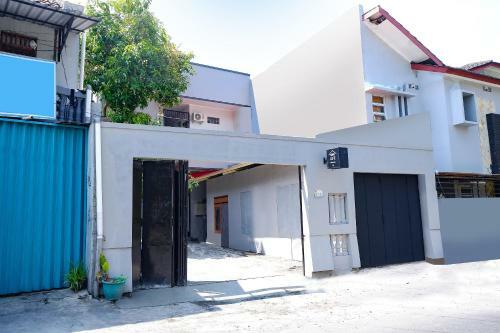 Hotel Oyo Life 3153 D'homey