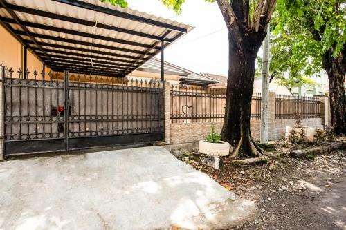 Hotel Oyo 3398 Griya Rm 19 Syariah