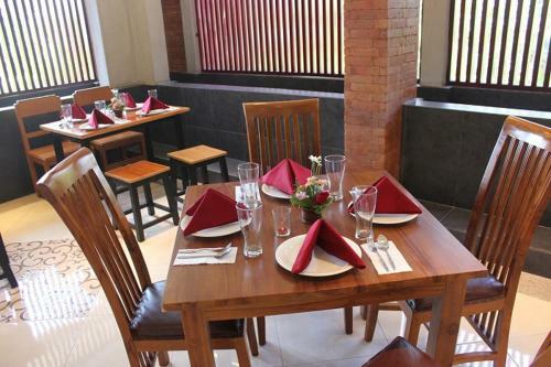 The Sarining Hotel