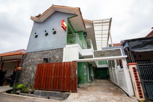 Hotel Oyo 2808 D'residence Syariah