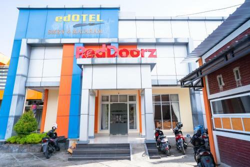 Hotel Reddoorz @ Jalan Pendidikan Mataram