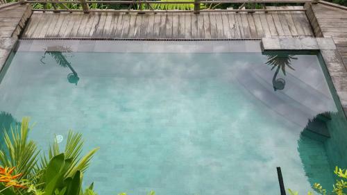 Hostal Bayu House And Villas