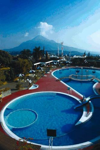 Surya Hotel & Cottages