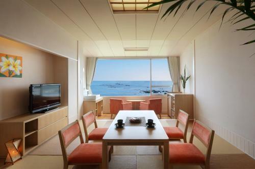 Hotel Resort In Shirahama