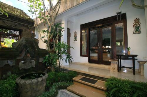 Hostal Kausala At Bisma Ubud
