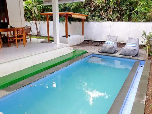 White Creative Villa Campuhan