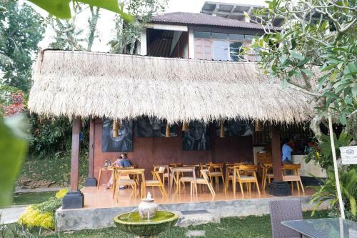 Sayan Ridge Villa