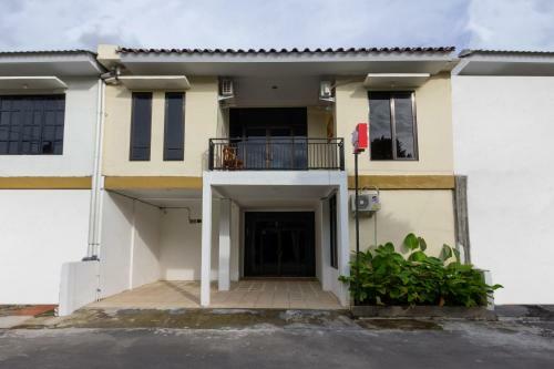 Hotel Oyo 2297 Ndalem Kopen Syariah