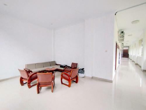Hotel Artomoro Syariah Guest House