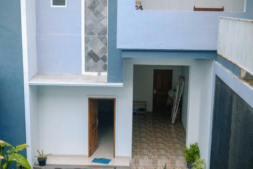 Hotel Artomoro Syariah Guest House