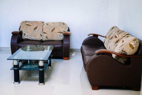 Hotel Artomoro Syariah Guest House