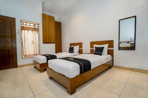 Hotel Oyo 2684 Wisma Orange