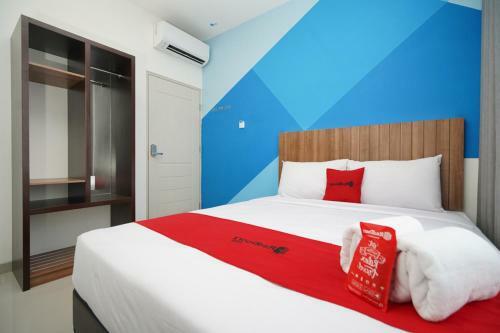 Hostal Reddoorz Plus @ Terban Residence