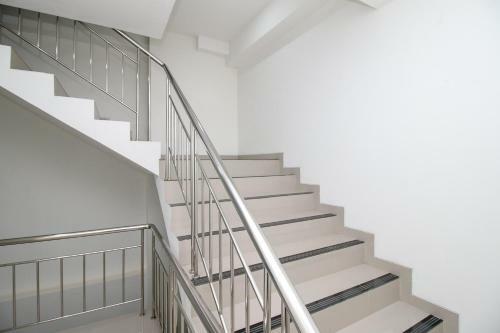Hostal Reddoorz Plus @ Terban Residence