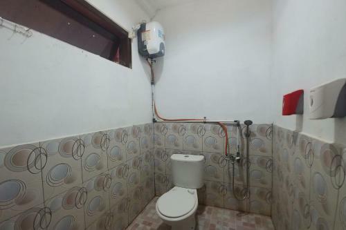 Oyo 90283 Hotel Rajadani Ackni