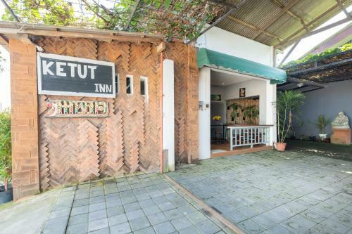 Hotel Oyo 3775 Ketut Inn