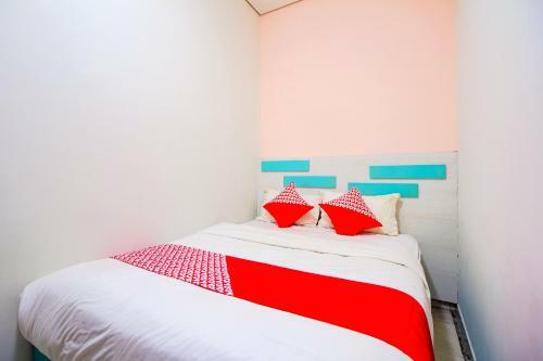 Oyo 2105 Hotel Sanca Inn