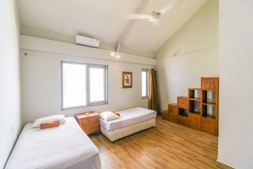 Flamboyan Apartments Sanur