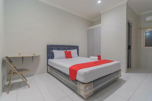 Hostal Reddoorz Plus @ Bukit Cinta Street