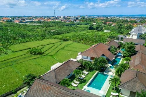 5 Star Villa For Rent In Bali, Bali Villa 2084