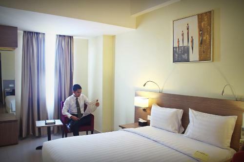 Biz Hotel Batam