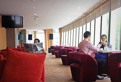 Biz Hotel Batam