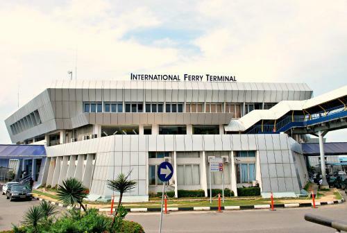 Amaris Hotel Nagoya Hill - Batam