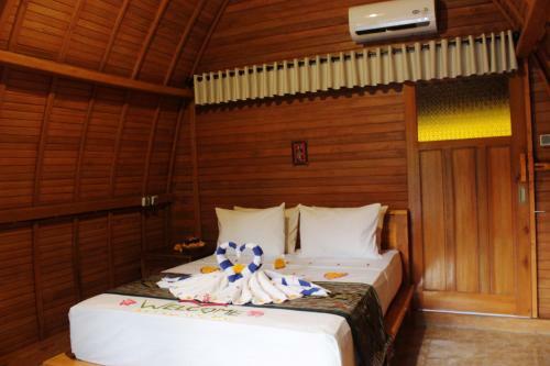 Kubu Padi Wooden House