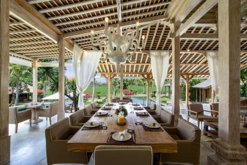 5 Star Villa For Rent In Bali, Bali Villa 2008