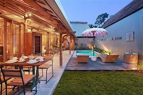 Villa Joglo Batu Belig