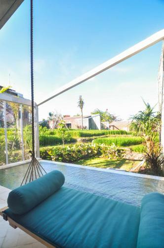 Shore Amora Canggu