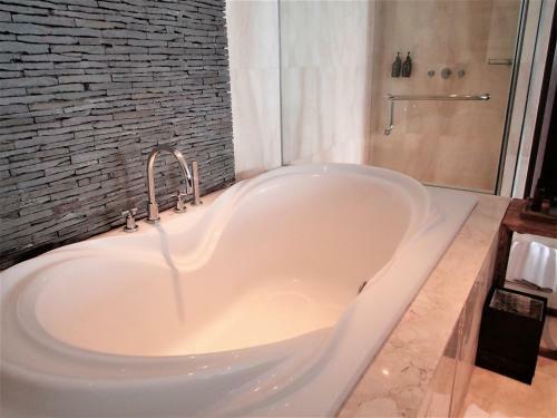 15 Bedrooms Sun Suite Villa Bali