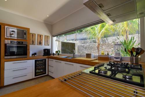 Deep Blue Villa Double Room