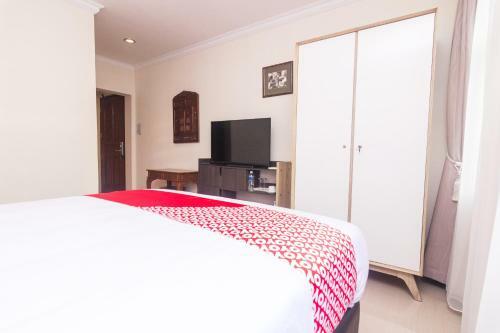 Oyo 1771 Zeke Hotel
