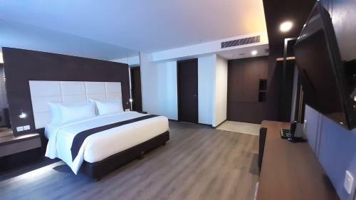 Asialink Hotel Batam By Prasanthi
