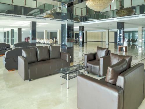 Oyo 90005 Sydney Hotel