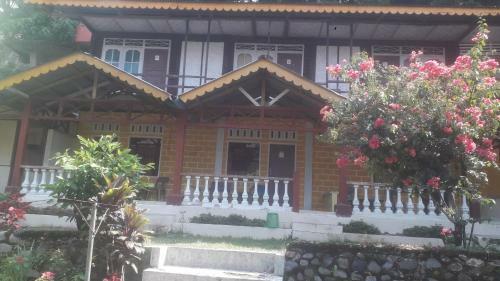 Lodge Yusman Cottages