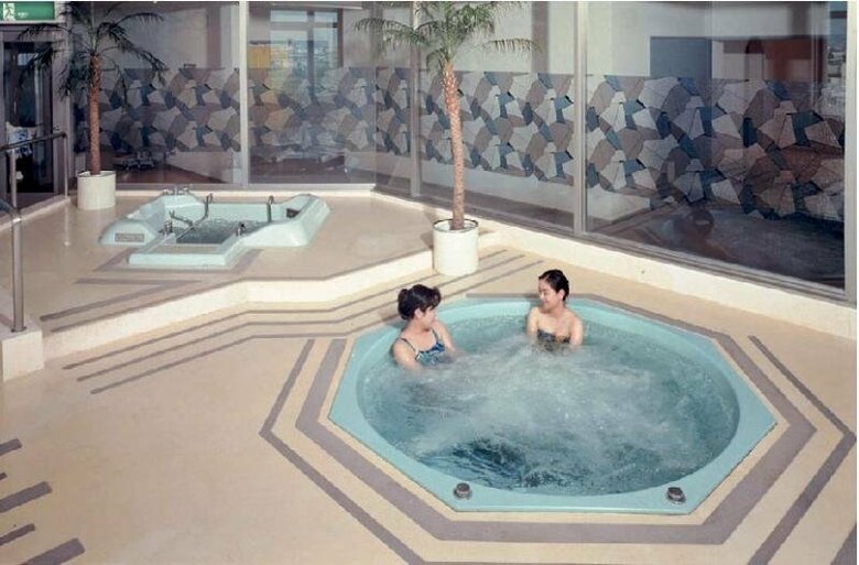 Rako Hananoi Hotel