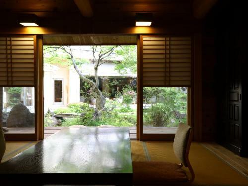 Kamisuwa Onsen Aburaya Ryokan