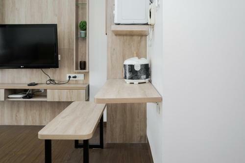 Comfortable 2br Apartment At Bintaro Plaza Residence By Travelio