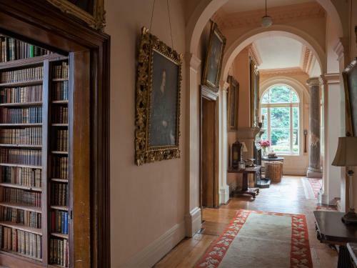 Hostal Clonalis House - Guesthouse