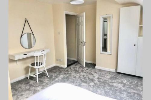 Railway Townhouse, Clifden