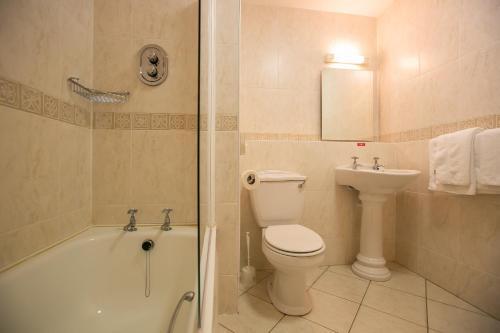 Citywest Aparthotel